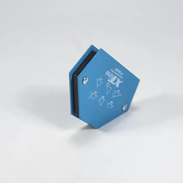 Magnet úhlový šestihranný | 12 kg / 95x64 mm