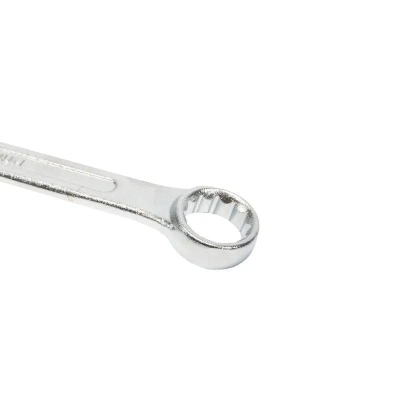 Klíč očkoplochý vyhnutý chrom | 15 mm