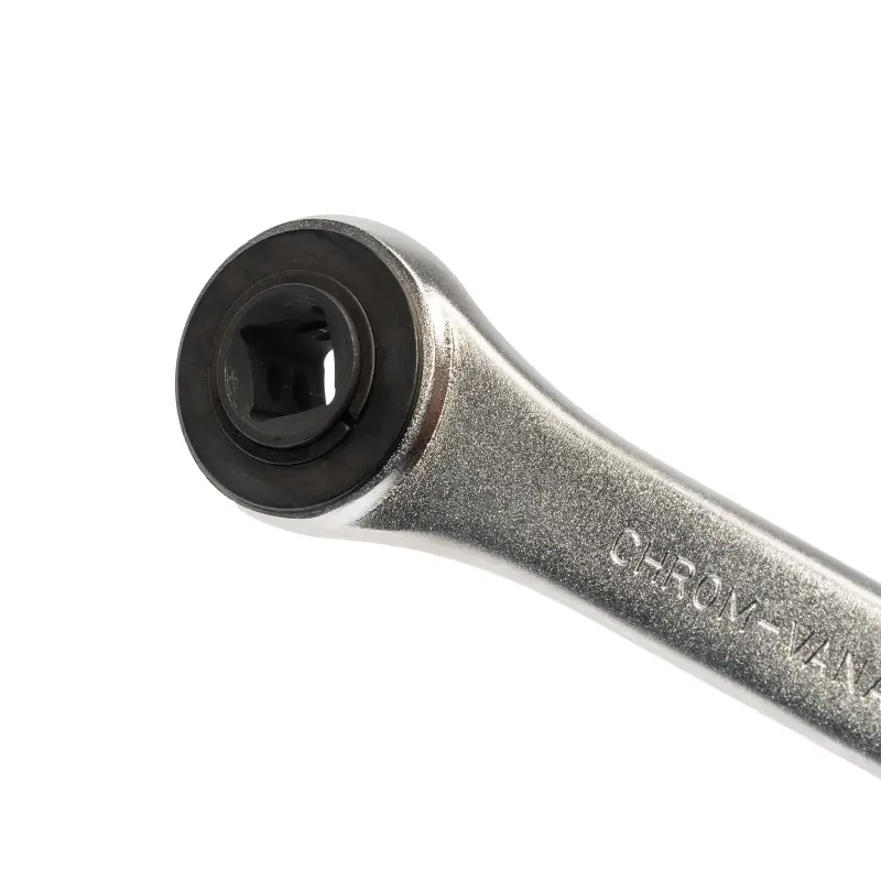 Ráčna průchozí čtyřhran 1/2”