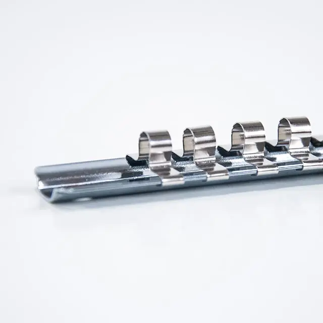 Závěsný kovový držák na hlavice | 1/2