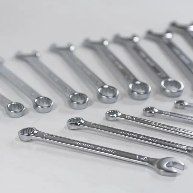 Sada očkoplochých klíčů 16 dílů, plastové plato A