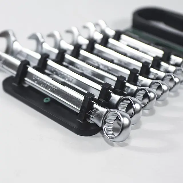 Sada očkoplochých klíčů vyhnutých 10-19 mm 7 dílů