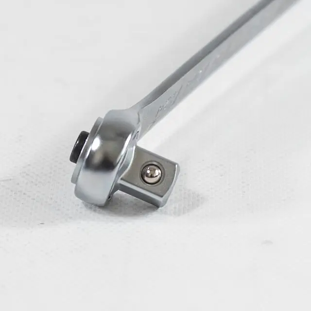 Adaptér na hlavice pro ráčnový klíč | 1/4