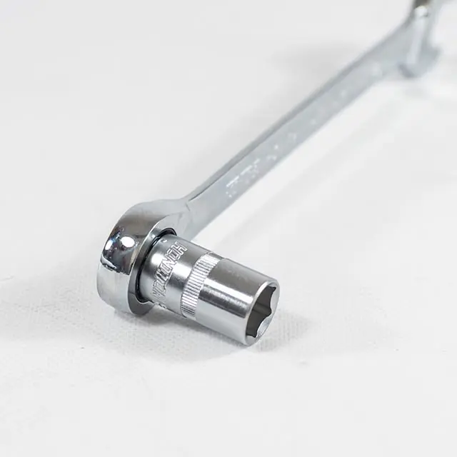 Adaptér na hlavice pro ráčnový klíč | 1/4