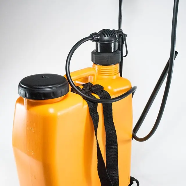 Postřikovač tlakový zádový 16 l
