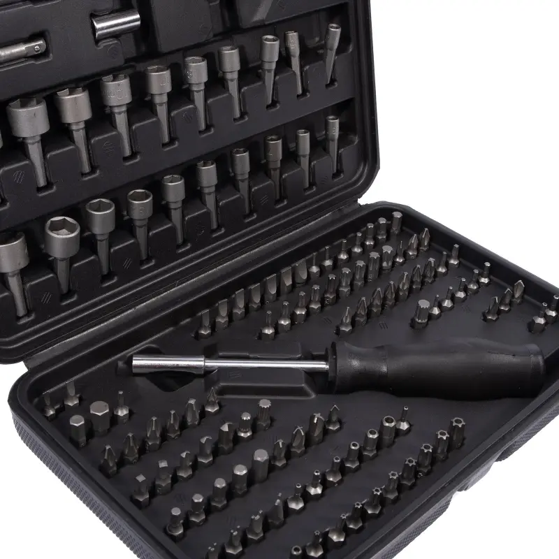 Sada bitů 121 dílů