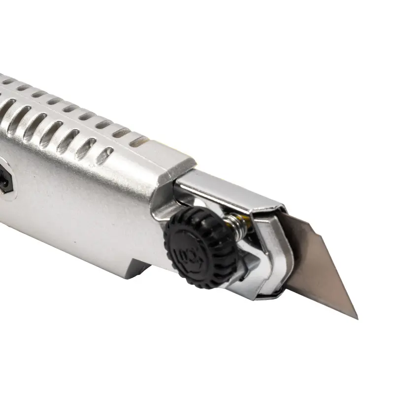 Nůž ulamovací 18 mm + zásobník