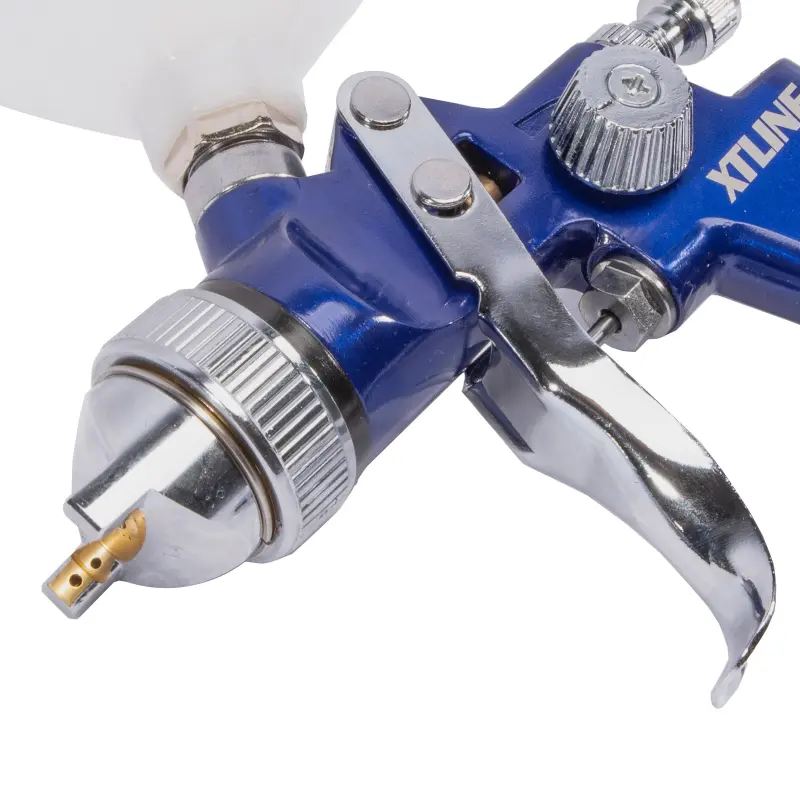 Pistole stříkací s horní nádobkou 0,6 l