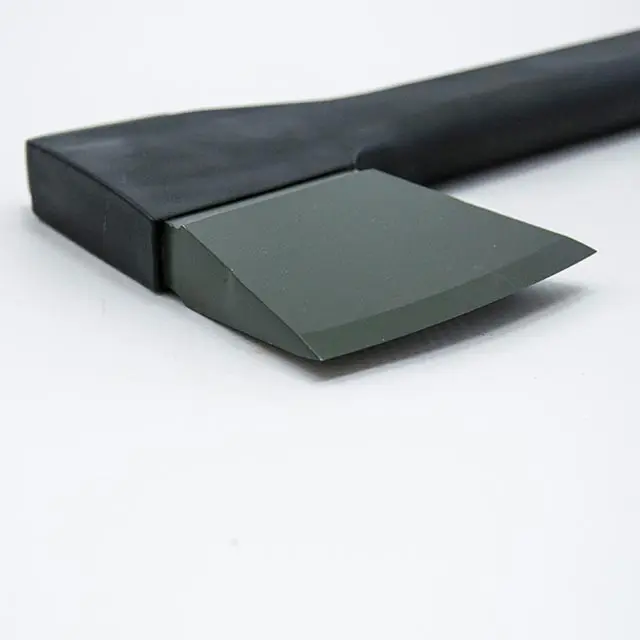 Sekera nylonová štípací | 1530 g / 720 mm