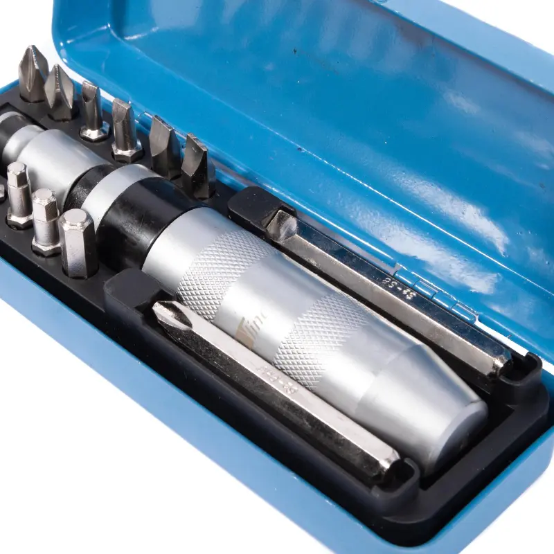 Úderový šroubovák celokovový + bity S2 16 dílů