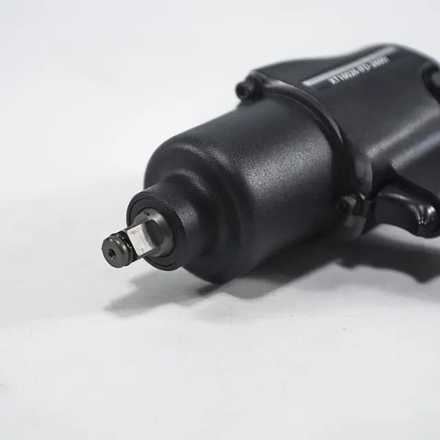 Pneumatický utahovák 1/2