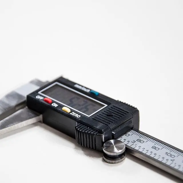 Měřítko posuvné digitální | 300 mm