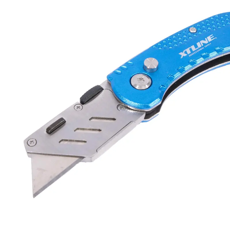 Nůž zavírací s výměnnými čepelemi + čepele 5 ks