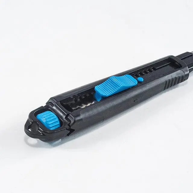 Nůž ulamovací pogumovaný | 18 mm