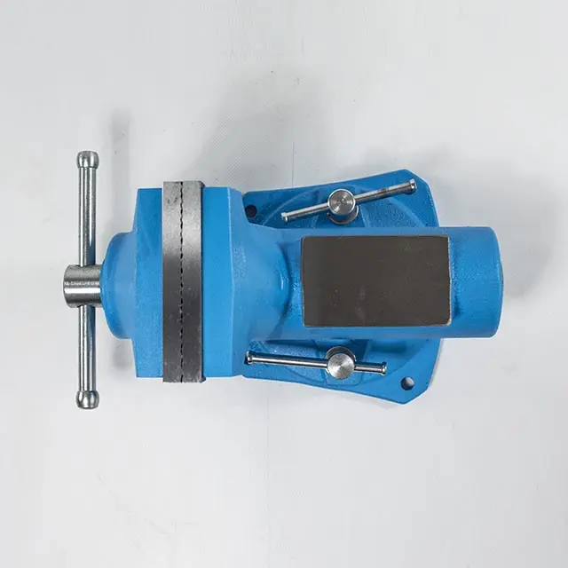 Svěrák otočný XTLINE | 150 mm