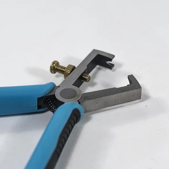 Kleště odizolovací soft-grip 160 mm